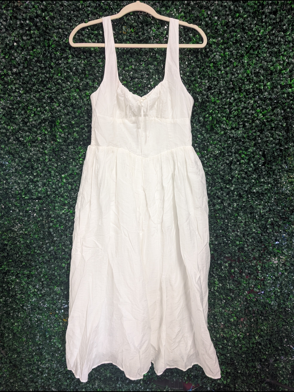 All in Favor White Sleeveless Maxi Dress with Scoop Neckline